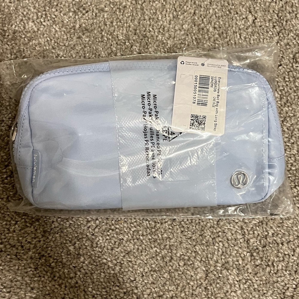 Everywhere belt bag 1L